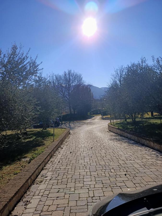 Rossomattone Countryhouse Sulmona Exteriör bild