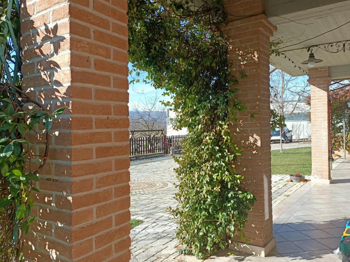 Rossomattone Countryhouse Sulmona Exteriör bild