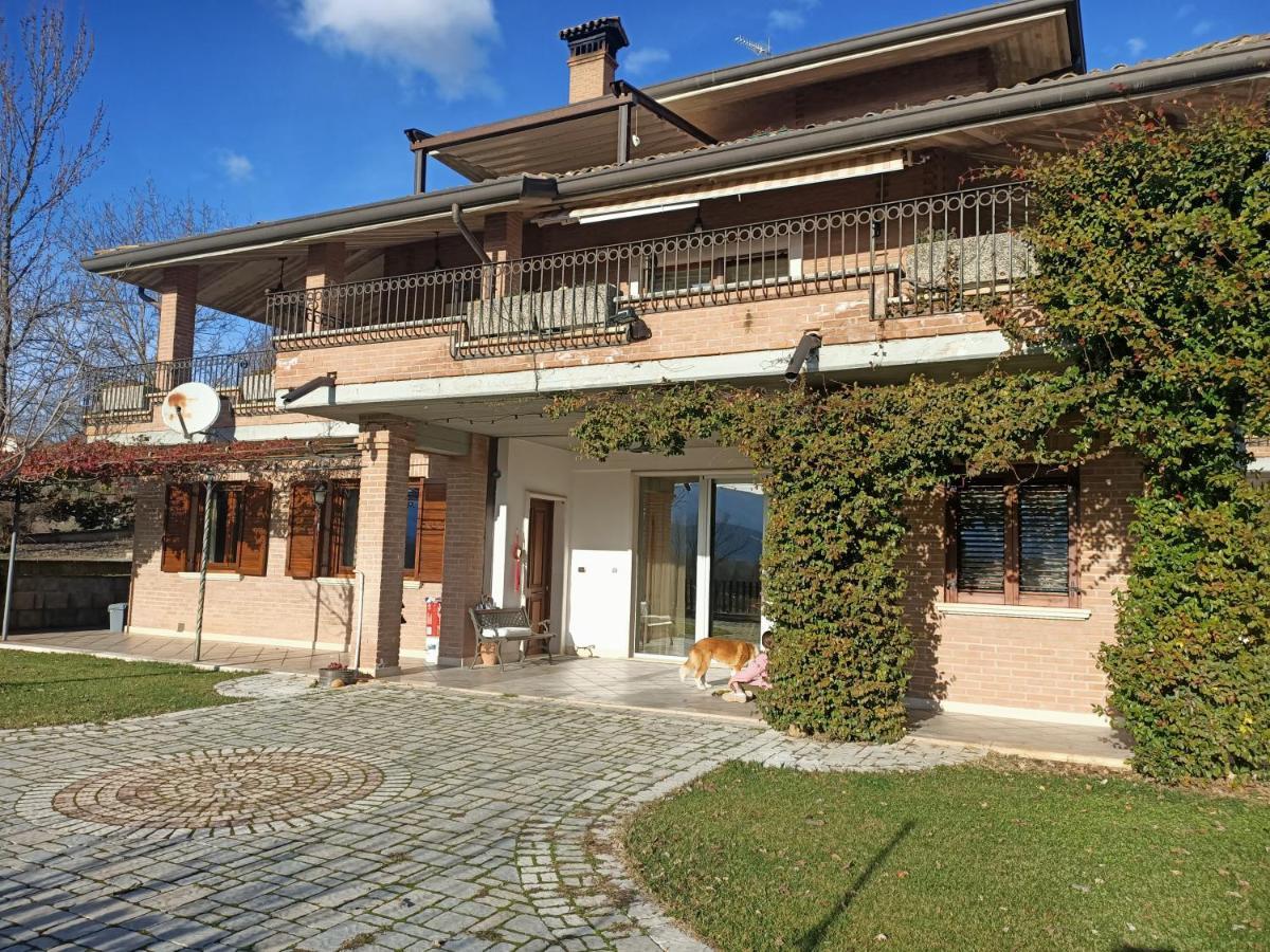 Rossomattone Countryhouse Sulmona Exteriör bild